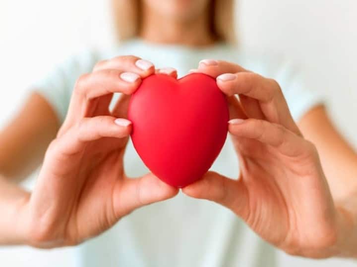 दिल की सेहत: किसी को देखकर तेज हो जाता है दिल की धड़कन, ये सिर्फ रोमांस नहीं इसके पीछे है आसान सी साइंस, ऐसे समझें